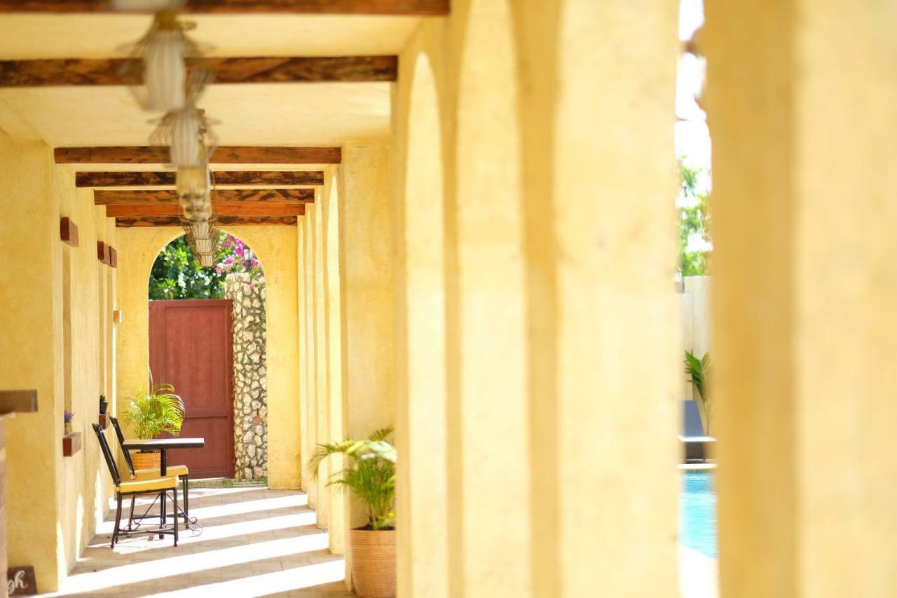 La Casa Di Beatrice Bed and Breakfast Panglao Exterior foto