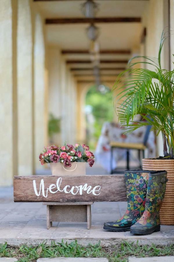 La Casa Di Beatrice Bed and Breakfast Panglao Exterior foto