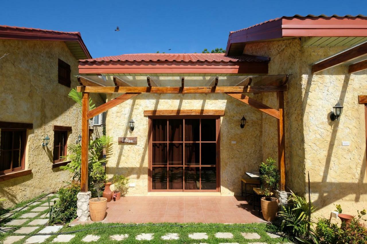 La Casa Di Beatrice Bed and Breakfast Panglao Exterior foto
