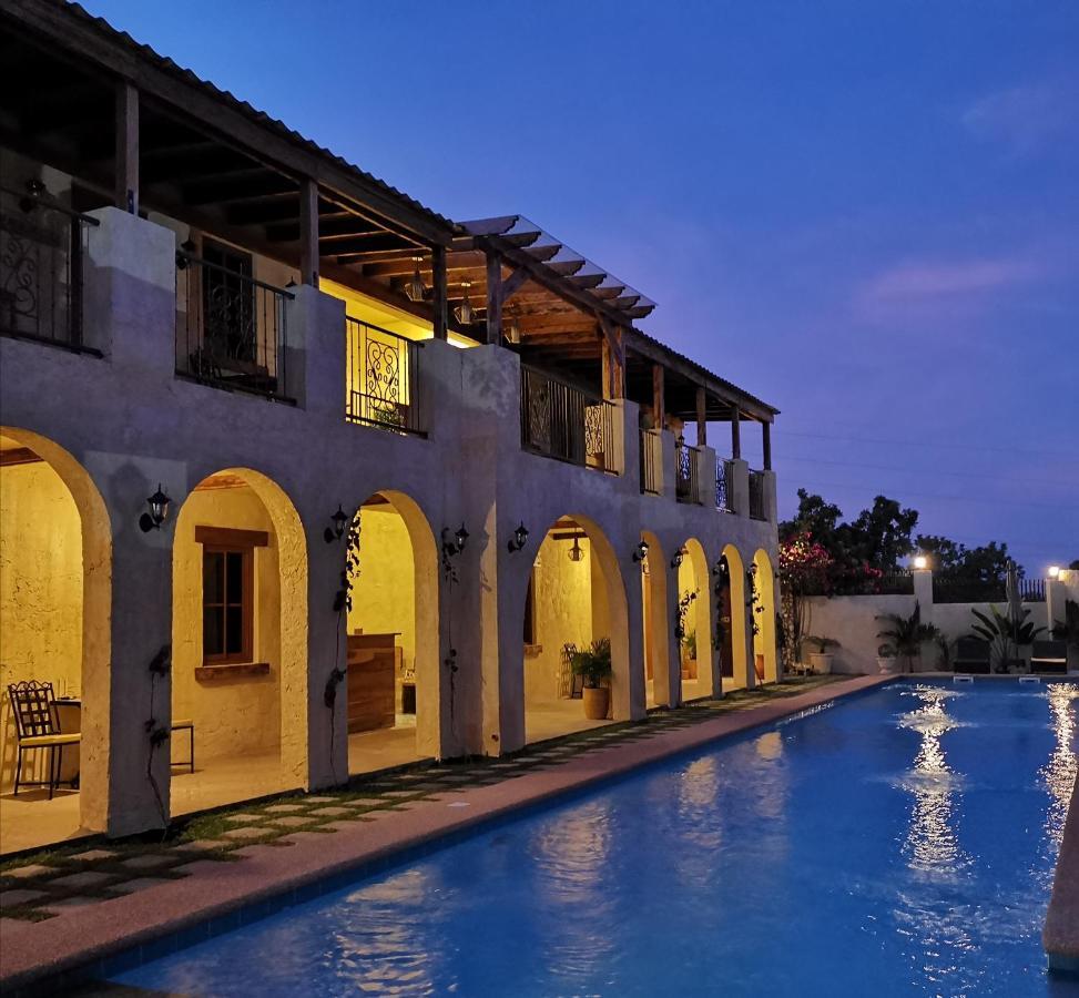 La Casa Di Beatrice Bed and Breakfast Panglao Exterior foto