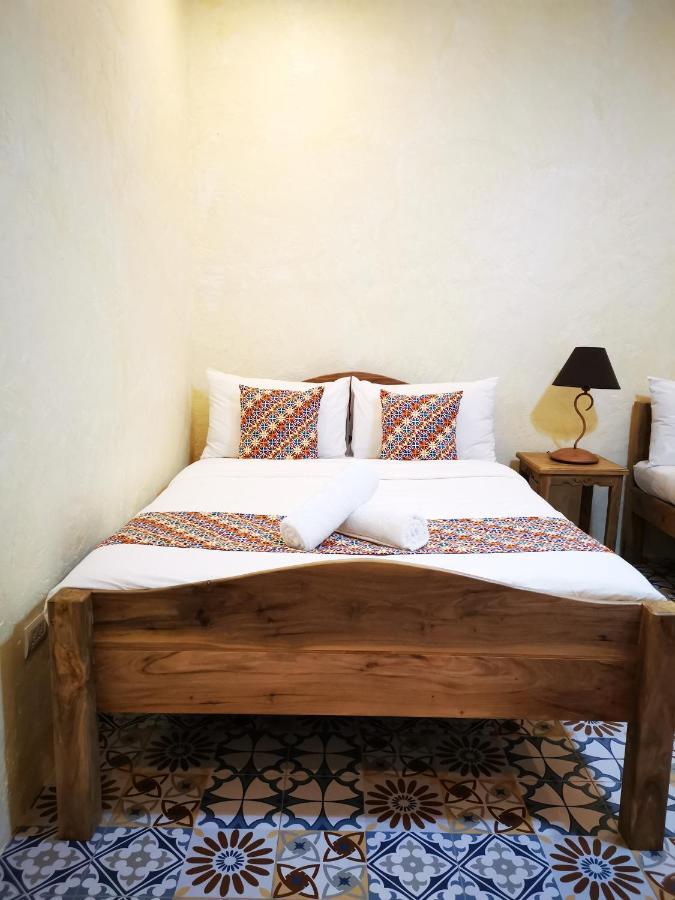 La Casa Di Beatrice Bed and Breakfast Panglao Exterior foto